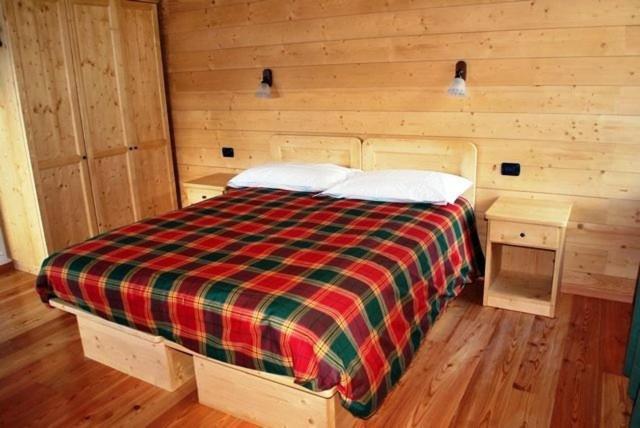הוילה ואלדיסוטו Agriturismo Chalet Caribona מראה חיצוני תמונה
